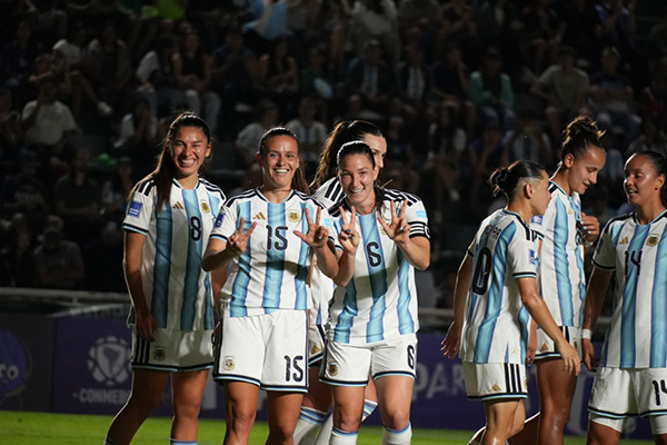Liga de Naciones: Argentina superó 8-0 a Bolivia por la cuarta fecha