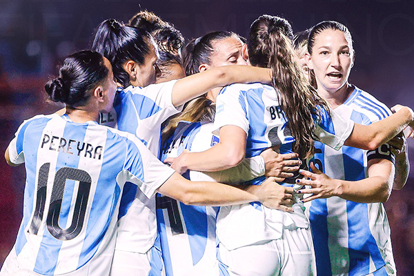 Argentina se mantiene en el puesto 30 del ranking FIFA